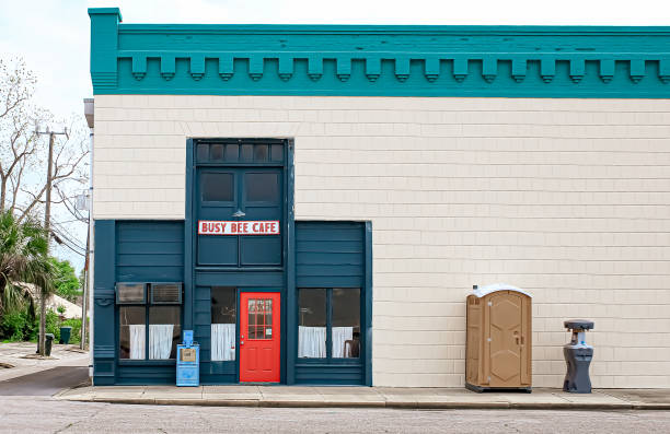 Best Portable toilet rental cost  in Wynnewood, OK