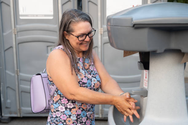 Best Portable toilet rental cost  in Wynnewood, OK